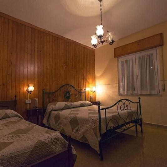 Hotel Ristorante La Lucciola Laceno Bagian luar foto